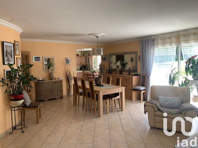 Vente Maison 7 pièces 200 m2 Pont sur Yonne