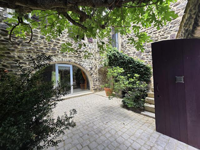 Vente Maison 7 pièces 200 m2 Saint Martin sur Lavezon