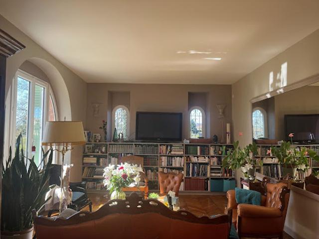Vente Maison 7 pièces 200 m2 Saint Etienne de Maurs