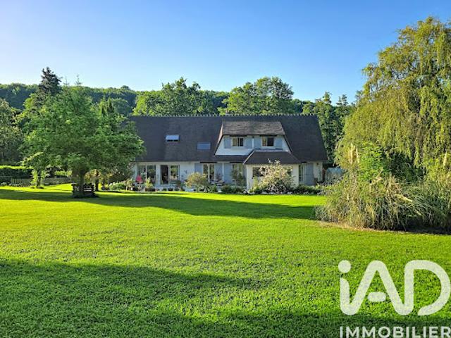 Vente Maison 7 pièces 200 m2 Saint Germain de Pasquier