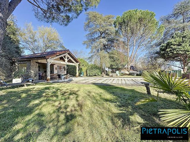 Vente Maison 7 pièces 200 m2 Saint Laurent d'Agny