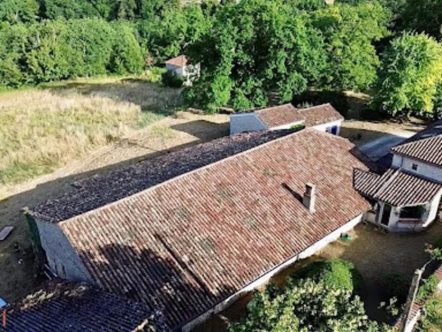 Vente Maison 7 pièces 200 m2 Sainte Colombe de Villeneuve