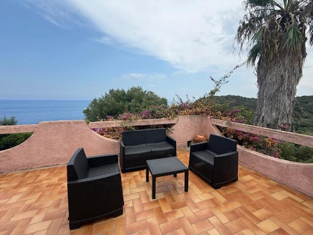 Vente Maison 7 pièces 200 m2 Sari Solenzara