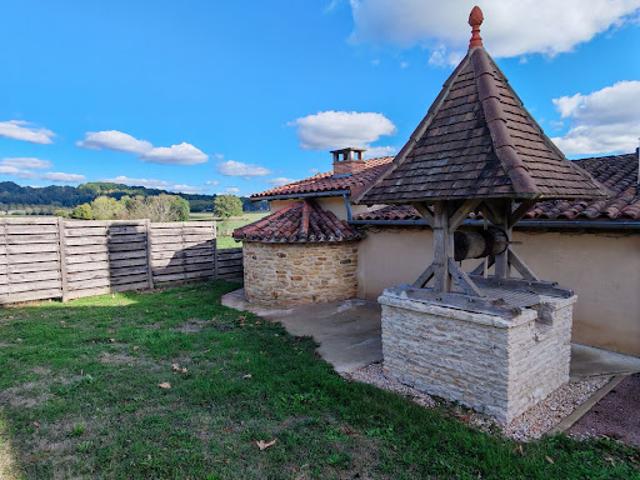 Vente Maison 7 pièces 200 m2 Thiviers