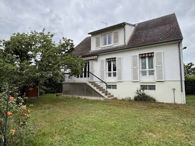 Vente Maison 7 pièces 200 m2 Yzeure