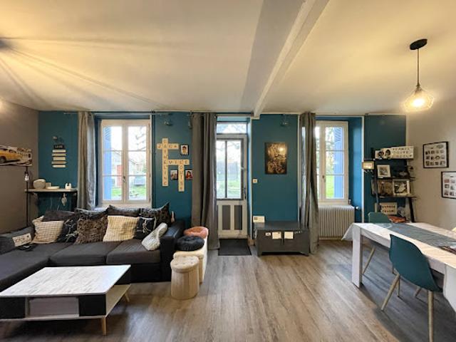 Vente Maison 7 pièces 200.36 m2 Chef Boutonne