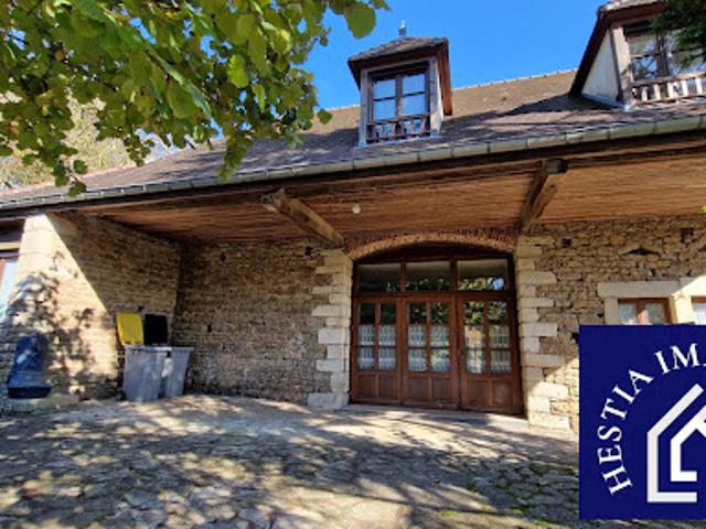 Vente Maison 7 pièces 201 m2 Corrombles