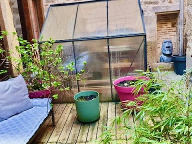 Vente Maison 7 pièces 202 m2 Figeac