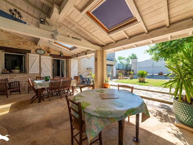 Vente Maison 7 pièces 202 m2 Parnac