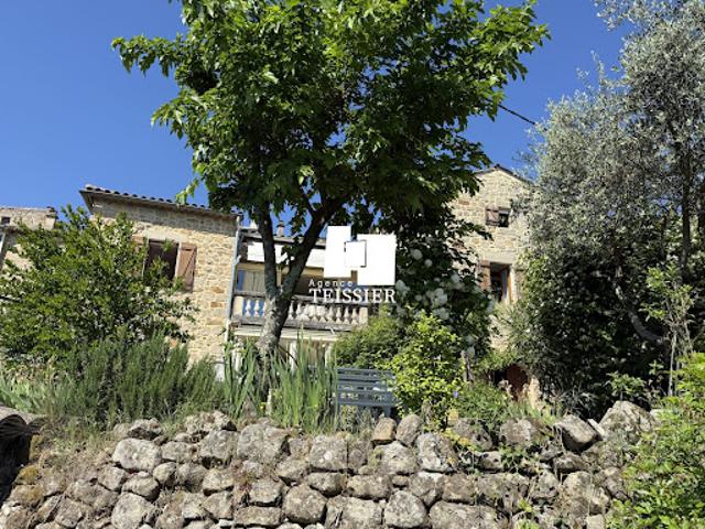 Vente Maison 7 pièces 202 m2 Saint Paul le Jeune