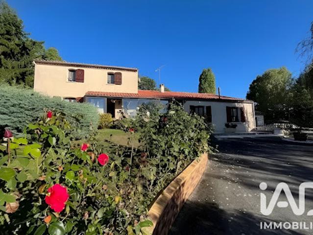 Vente Maison 7 pièces 203 m2 Montjoie en Couserans