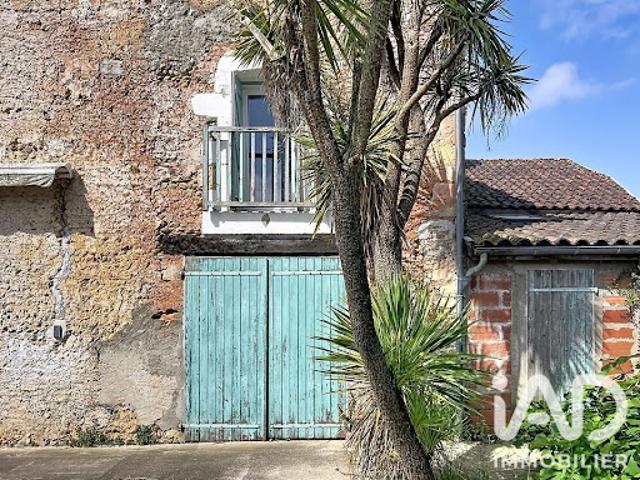 Vente Maison 7 pièces 203 m2 Aubagnan