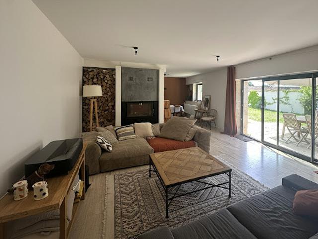 Vente Maison 7 pièces 203 m2 Asnières lès Dijon