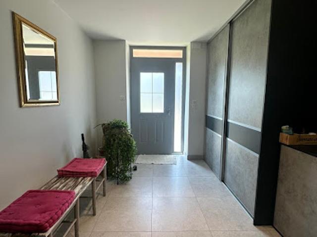 Vente Maison 7 pièces 203 m2 Bellevigne