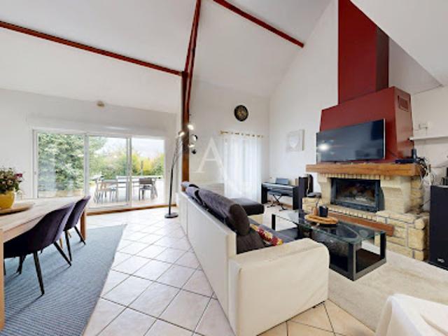 Vente Maison 7 pièces 203 m2 Courdimanche