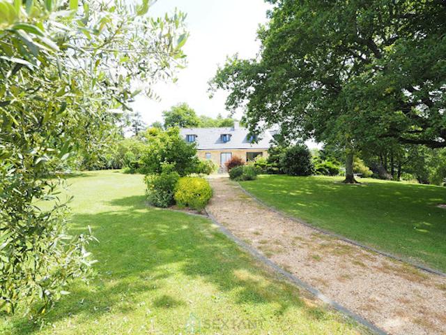 Vente Maison 7 pièces 203 m2 Landaul