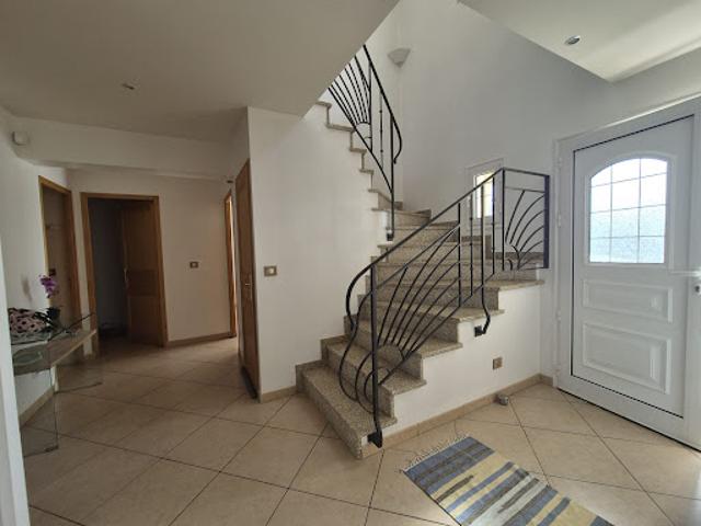Vente Maison 7 pièces 214 m2 Osmoy