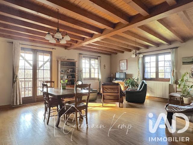 Vente Maison 7 pièces 214 m2 Le Pont de Beauvoisin