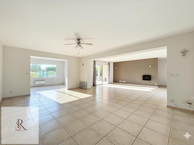 Vente Maison 7 pièces 214 m2 Saint Nicolas de la Grave