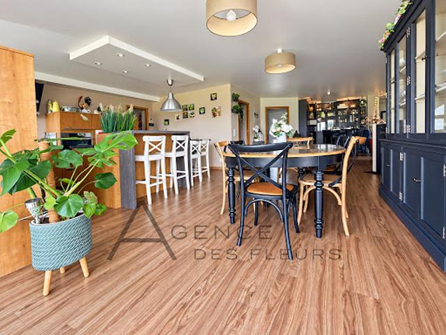 Vente Maison 7 pièces 214 m2 Tourville la Campagne