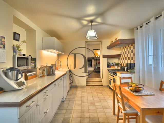 Vente Maison 7 pièces 214 m2 Ury