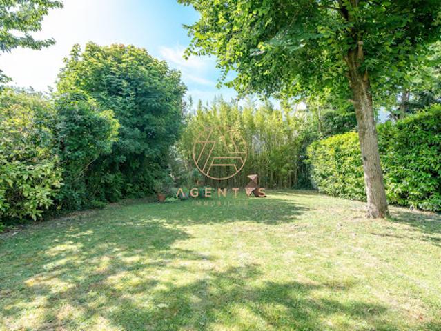 Vente Maison 7 pièces 215 m2 Nogent sur Marne
