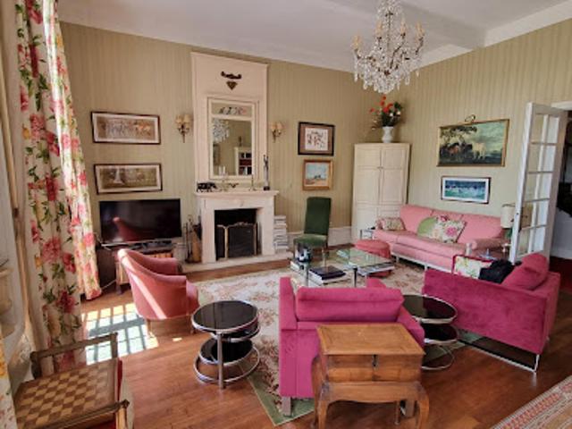 Vente Maison 7 pièces 215 m2 Nontron