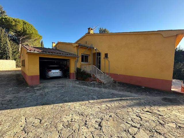 Vente Maison 7 pièces 215 m2 Aubagne