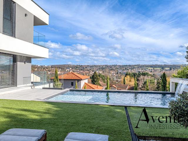 Vente Maison 7 pièces 215 m2 Albigny sur Saône