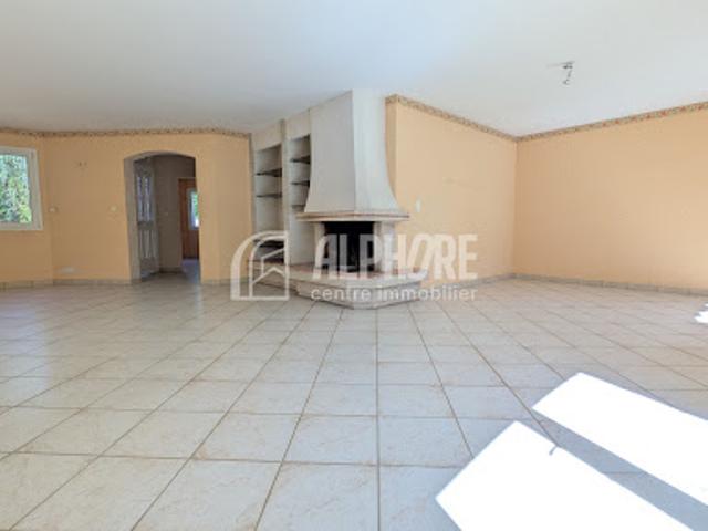 Vente Maison 7 pièces 215 m2 Saint marc sur mer