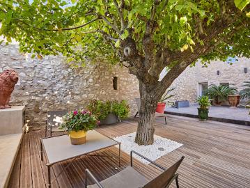 Vente Maison 7 pièces 215 m2 Saint Cannat