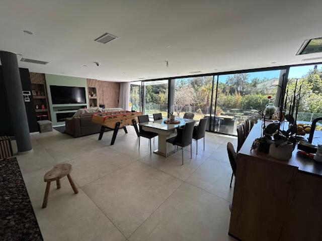Vente Maison 7 pièces 215 m2 Six Fours les Plages