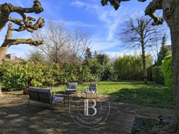 Vente Maison 7 pièces 215.14 m2 Nogent sur Marne