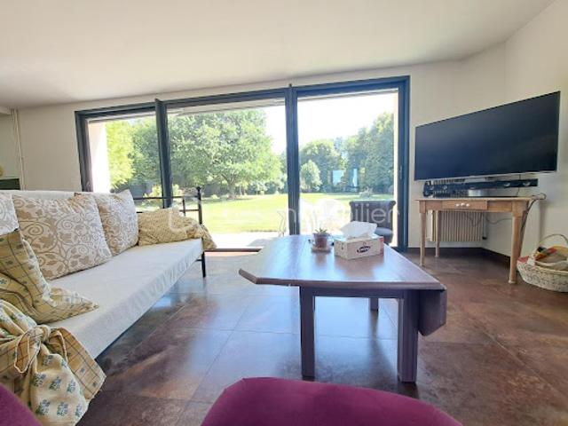 Vente Maison 7 pièces 215.7 m2 Saint Riquier