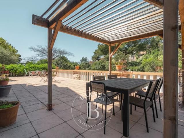 Vente Maison 7 pièces 216 m2 Cassis