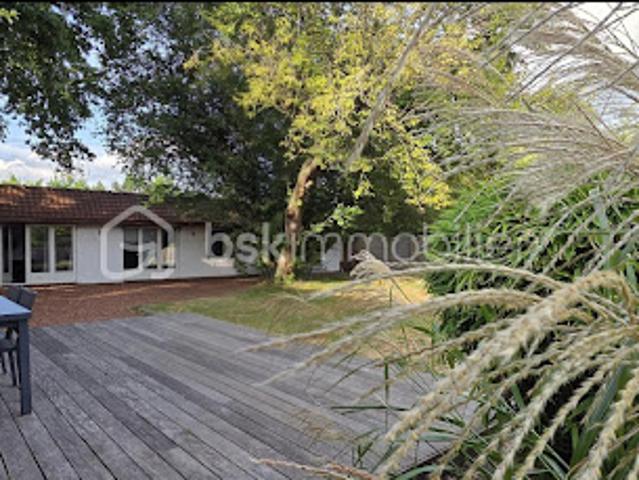 Vente Maison 7 pièces 216 m2 Cysoing