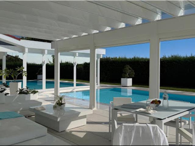 Vente Maison 7 pièces 216 m2 Prévessin Moëns