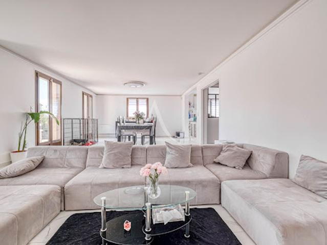 Vente Maison 7 pièces 216.9 m2 Liverdy en Brie
