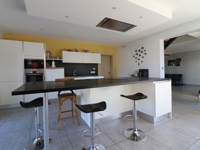 Vente Maison 7 pièces 218 m2 Malling