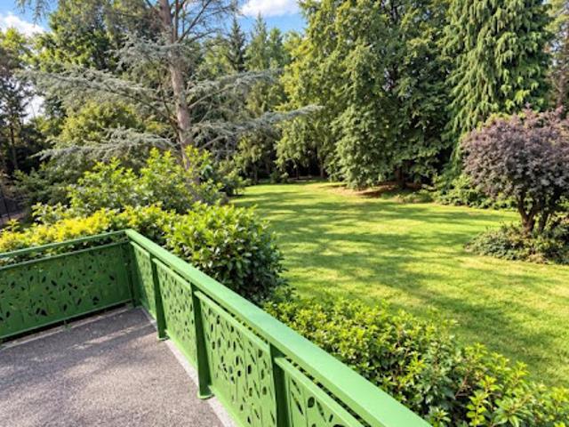 Vente Maison 7 pièces 217 m2 Bernay