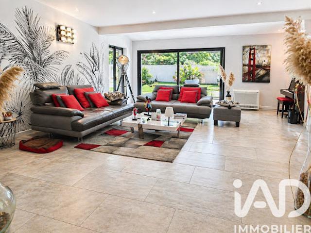 Vente Maison 7 pièces 217 m2 L'Union