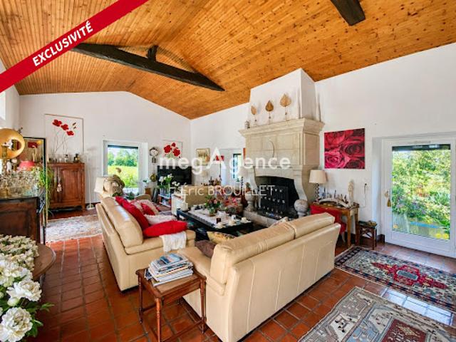 Vente Maison 7 pièces 217 m2 Saint Florent le Vieil