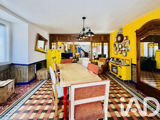 Vente Maison 7 pièces 217 m2 Saint Jean de Marcel