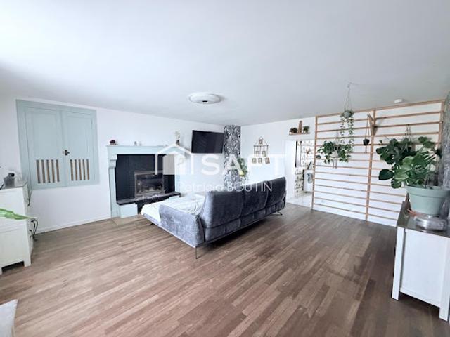 Vente Maison 8 pièces 217 m2 Saint Romans lès Melle