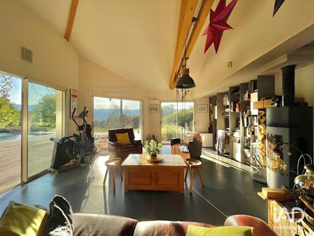 Vente Maison 7 pièces 217 m2 Venon
