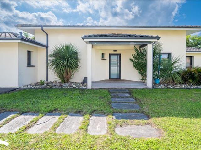 Vente Maison 7 pièces 218 m2 Castres Gironde