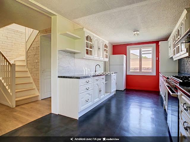 Vente Maison 7 pièces 218 m2 Saint Vulbas
