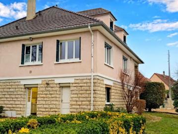 Vente Maison 7 pièces 219 m2 Triel sur Seine