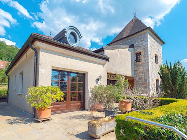 Vente Maison 7 pièces 219.06 m2 Chatillon le duc