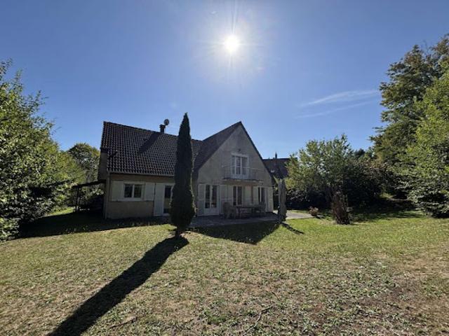 Vente Maison 7 pièces 210 m2 Boissise le Roi